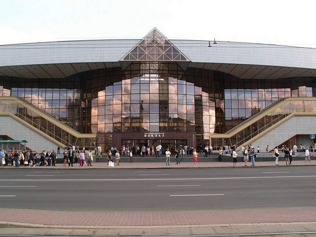 Минск: железнодорожный вокзал