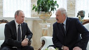 Путин и Лукашенко на форуме в Минске