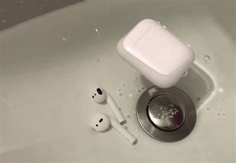 Возможности восстановления AirPods после попадания в воду