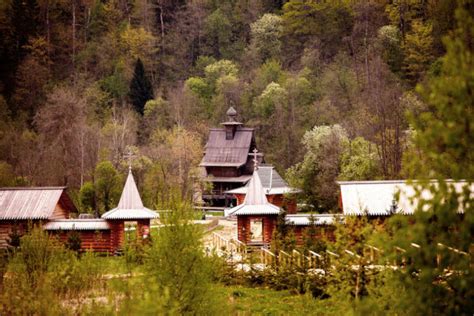 Гремячий ключ: три источника от чего помогает