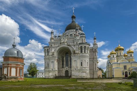 Значимые часовни и храмы в мире