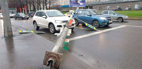 Как действовать, если на дороге упал дорожный знак?