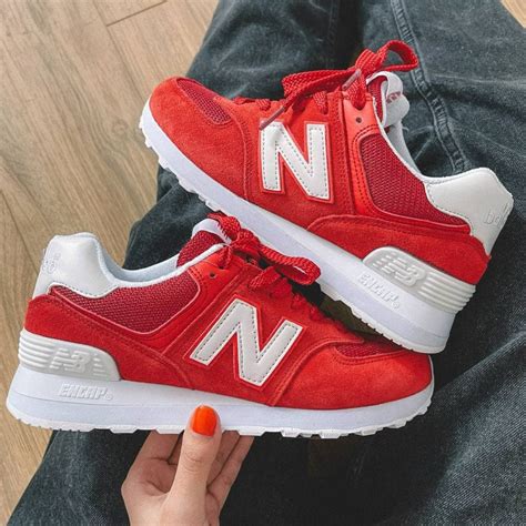 Кроссовки New Balance женские: модные тренды