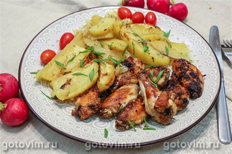 Куриные шарики с картофельными спагетти