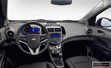 Новые дизайнерские решения в рестайлинге Chevrolet Cruze