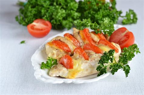 Пикантное печеное филе с помидорами и специями - рецепт вкусного ужина