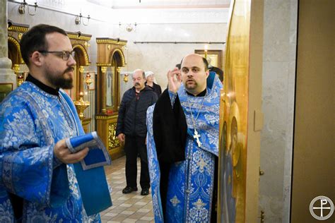 Различия в практике богослужения