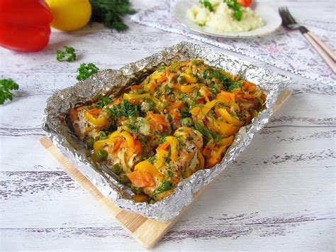 Рыба в фольге с овощами: пошаговые рецепты с разнообразными вкусовыми комбинациями