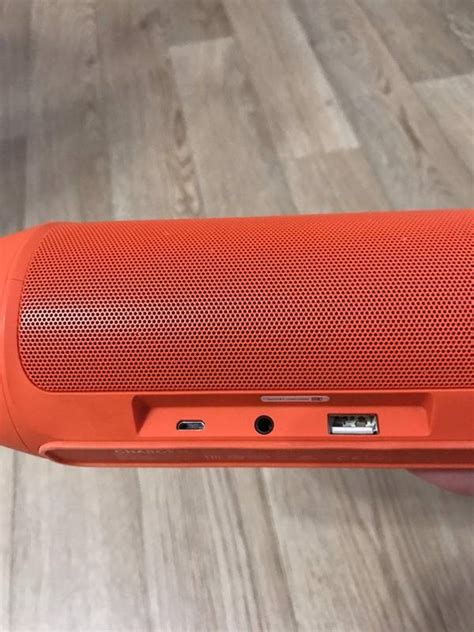 Что делать, если колонка JBL PartyBox 100 зависла?