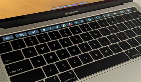 Touch Bar для повседневных задач и удобства использования